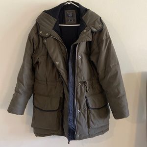 Abercrombie and Fitch olive green heavy winter coat size large